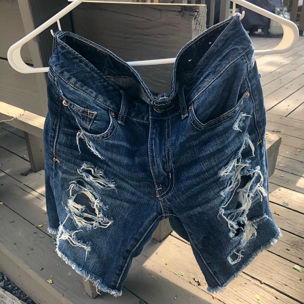 Ripped Denim shorts